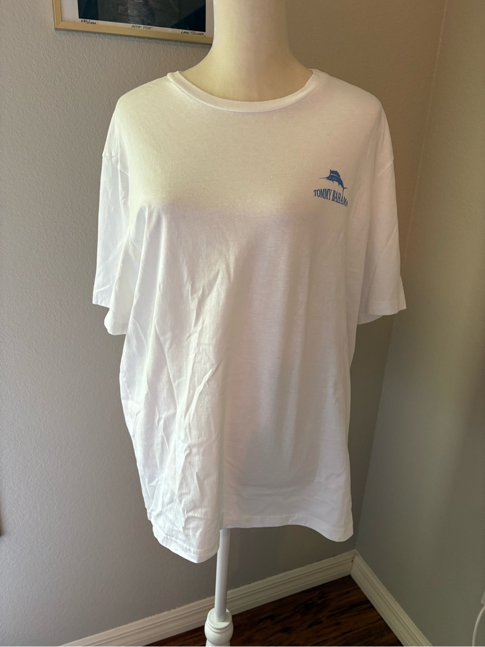 Tommy Bahama White Tshirt Goldendoodle Fast and Furriest - Picture 2 of 5